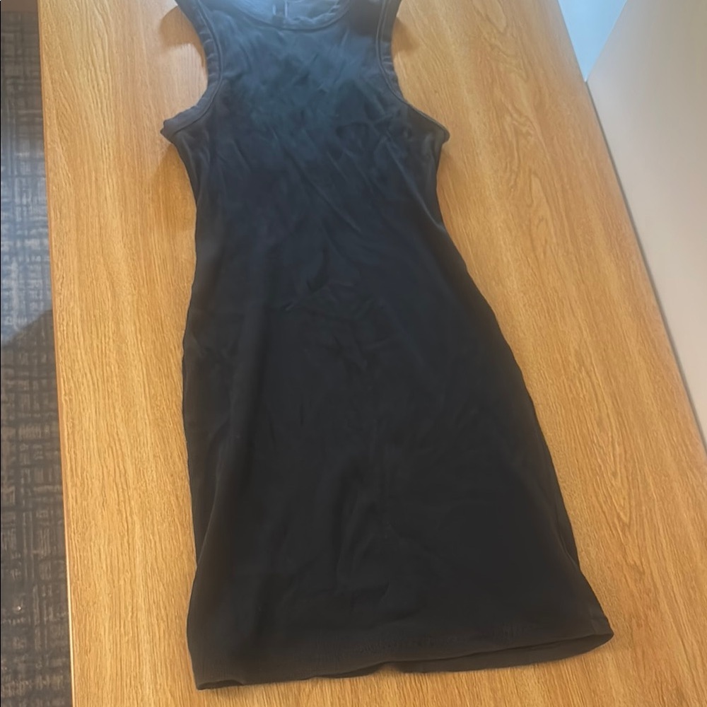 Black Sleeveless Dress